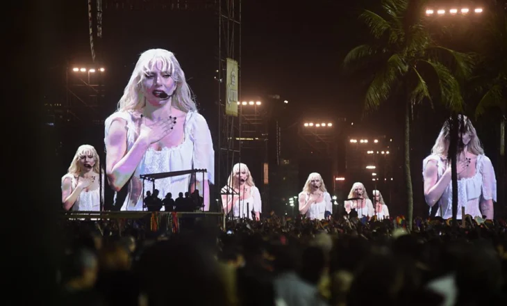 VIDEO/ Lady Gaga, një koncert epik në Brazil me dy milionë njerëz