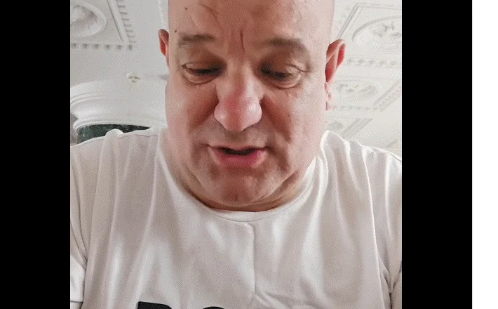Video/ Nuk përmbahet demokrati Ilir Vrenozi: Tani do hamë m** deri në 2029