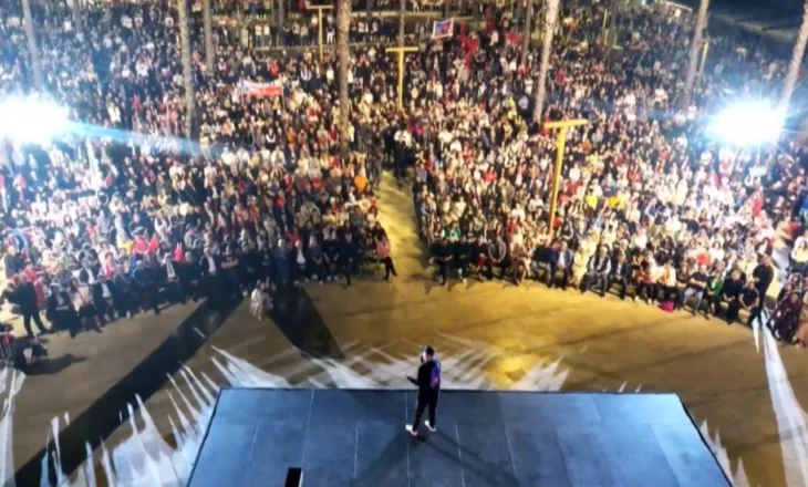 VIDEO/ Rama në Durrës: Në 11 maj t’i japim një shtytje dhe më të fortë ”leshterikëve të kënetës”