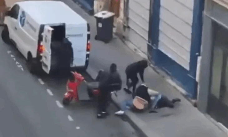 VIDEO/ Tronditet Parisi, vajza e shefit të kriptomonedhave tentohet të grabitet në mes të rrugës