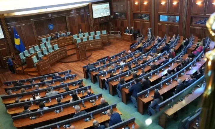 Vijojnë përpjekjet për konstituimin e Kuvendit të Kosovës! Pse ka ngecur formimi i institucioneve