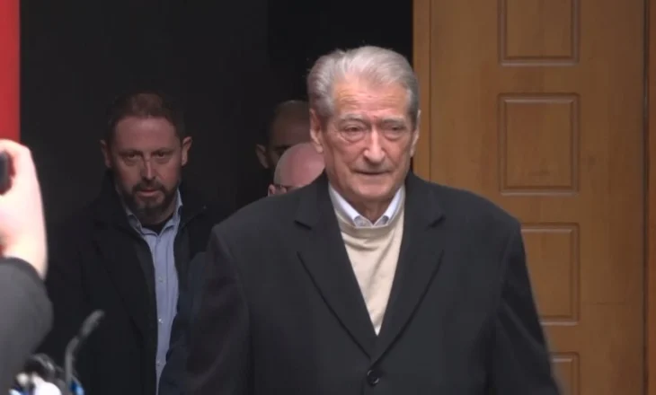 Vijon “cirku” me dosjen “Partizani”, GJKKO shtyn sërish seancën për Berishën, por e gjobit me 10 mijë lekë