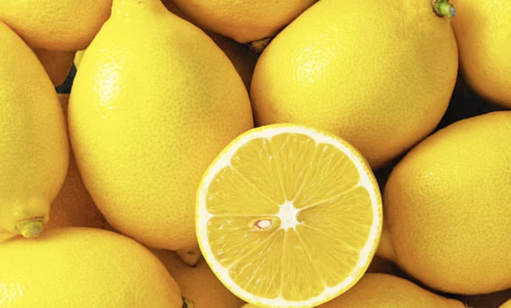 Vitaminat që Çdo Grua Duhet të Marrë Çdo Ditë