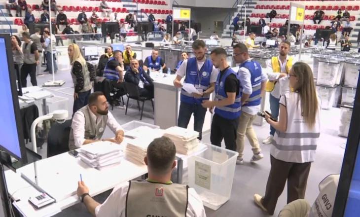 Votat e Greqisë/ KQZ: Nuk ka vendim për t’i përjashtuar nga numërimi dhe vlerësimi