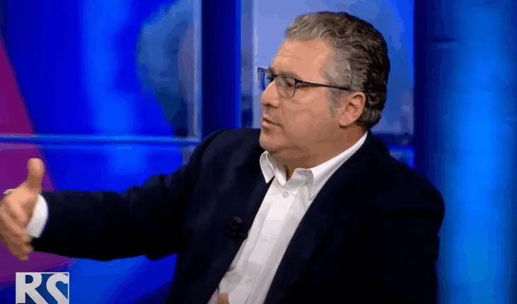 Votat e Greqisë, Minxhozi: Celibashi, i zënë ngushtë nga Partia Demokratike!