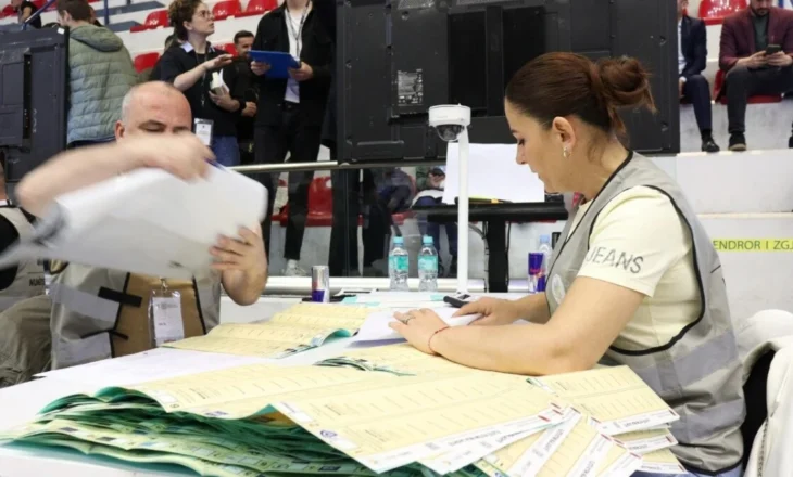 Votat e Greqisë/ Përfundon numërimi i zarfeve për partitë në 12 qarqe, ja rezultatet