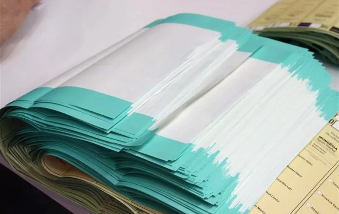 Votimi nga Greqia, Kreu i KQZ, Ilirjan Celibashi: Ka përfunduar numërimi për 8 qarqe
