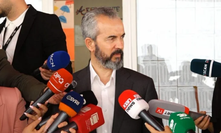 Voton Celibashi, thirrje qytetarëve: Mos fotografoni votën, dënim deri në 3 vite burg