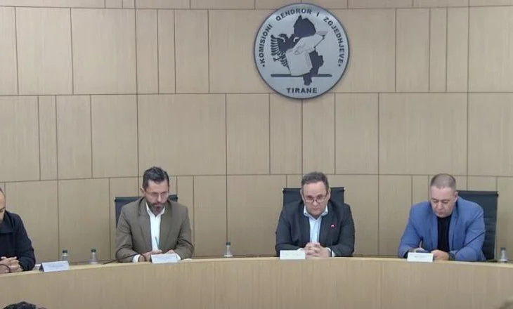 “Votues në listë edhe pse s’janë më shtetas shqiptarë!”/ Debat në KAS mes KQZ dhe PD: Ju si keni gjurmuar nëse ata kanë votuar ose jo