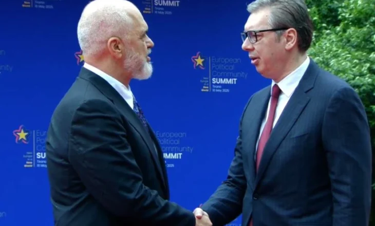 Vuçiç nga Moska në Tiranë, a do e takojë Osmanin? Ja si përgjigjet Presidenti i Serbisë