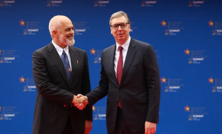 Vuçiç pret kritika për Moskën,por shpreson në progres drejtBE-së deri në fundvit