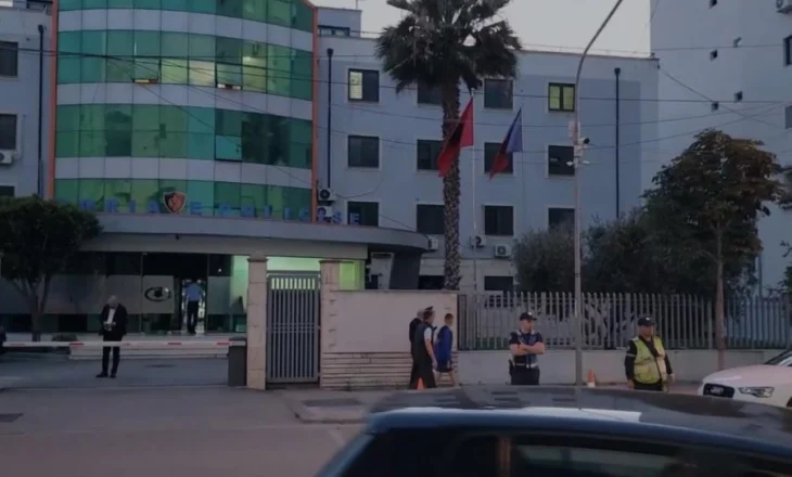 Zbardhet atentati në Durrës, tentoi të vriste Arbër Gorenë se i dhunoi të atin! Dy të miturit në makinë shpëtuan mrekullisht