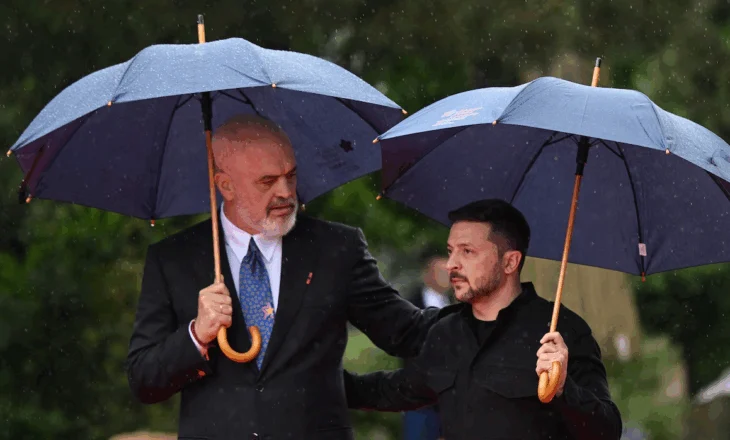 Zelensky telefonon Ramën: E ftova të marrë pjesë në Samit, faleminderit Shqipërisë për mbështetjen! Rusia s’ka ndërmend t’i japë fund luftës