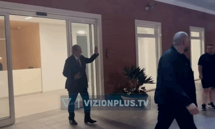ZGJEDHJET 2025/ Berisha largohet nga selia e PD, nis numërimi në Tiranë dhe Shkodër
