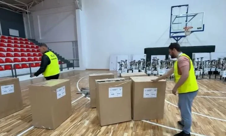 Zgjedhjet 2025/ Nis shpërndarja e materialeve zgjedhore, KQZ “mbyll” dërgesat në 6 qarqe