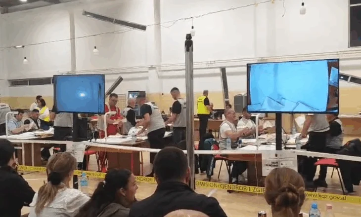 ZGJEDHJET 2025/ PS shkëputet ndjeshëm nga kundërshtarët në Fier, si projektohen mandatet