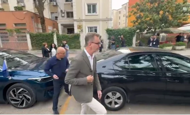 Zgjedhjet/ Ambasadori i BE në Fier: Po vëzhgojmë, është hera e parë me zgjedhje pas negociatave mes BE dhe Shqipërisë
