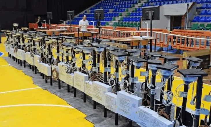 Zgjedhjet e 11 majit, nis përgatitja për vendnumërimin e votave në KZAZ pranë pallatit të Sportit në Durrës