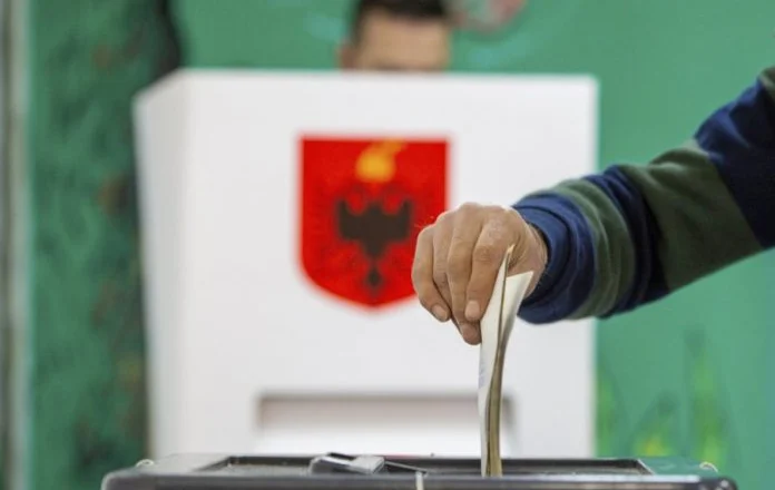 Zgjedhjet Parlamentare 2025/ Deri në orën 10:00, pjesëmarrja në votime 13.15%