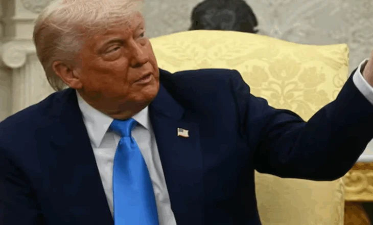 “Zhduku që këtu! Trap”, Trump shpërthen ndaj gazetarit që e pyeti për avionin dhuratë