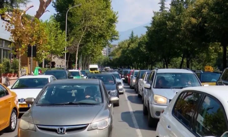 265 mijë mjete pa taksën vjetore, borxh shtetit 170 mln USD