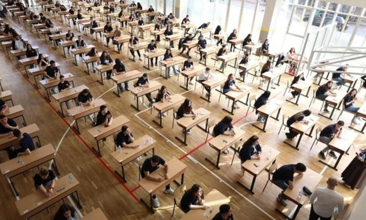 28 mijë minimaturantë testohen sot në Gjuhën e Huaj