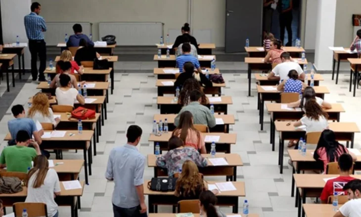 28 mijë minimaturantë testohen sot në provimin e matematikës