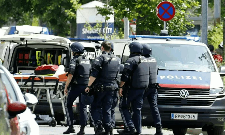 3 ditë zi kombëtare pas masakrës në shkollë