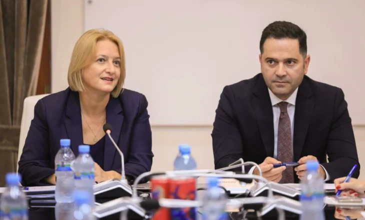 3 mld lekë garanci sovrane për bujqësinë, Malaj dhe Denaj takohen me drejtuesit e bankave