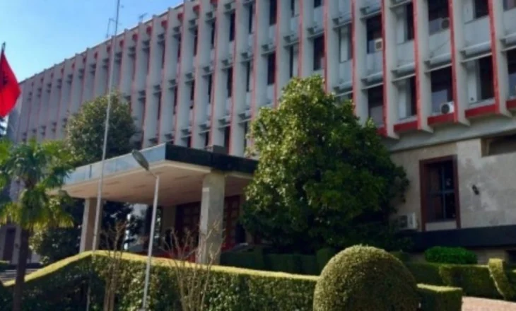 Akademia diplomatike/ Pr.ligji në Kuvend: Të gjithë diplomatët në provim! Kush ngel…