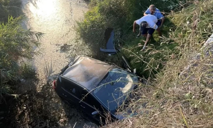 Aksident i rëndë në Buronjë: Automjeti bie nga ura, plagoset drejtuesi – banorët të revoltuar për gjendjen e rrugës