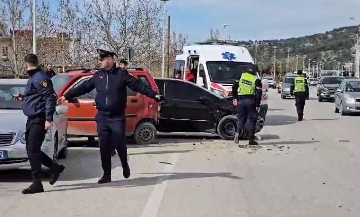 Aksident i rëndë në Burrel, plagosen katër persona