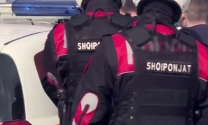 AMP pezullon 3 punonjës policie të Forcës së Posaçme Shqiponja, u konfrontuan fizikisht me shoferin e makinës, drejtuesi përfundoi te Trauma