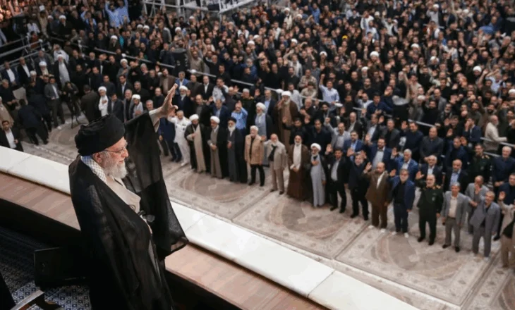 Analiza nga REL: A mund të jetë ndërhyrja ushtarake në Iran rrugë e suksesshme për ndryshimin e regjimit?