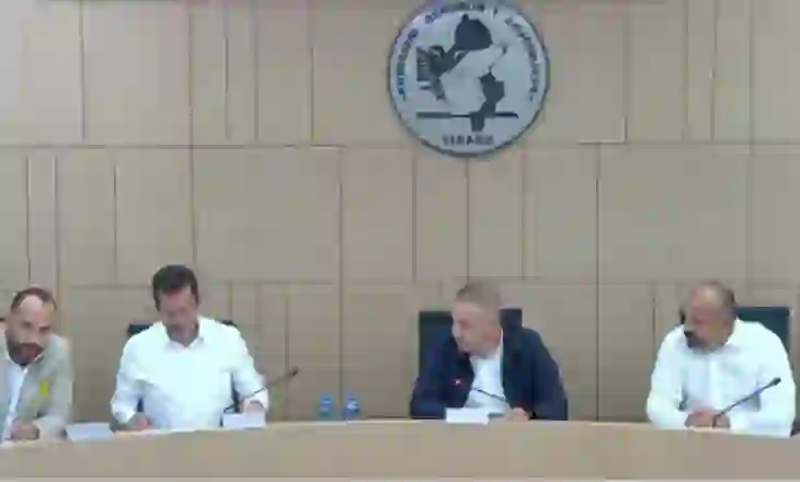Ankimet për zgjedhjet/ KAS vendos hapjen e kutive edhe në Durrës