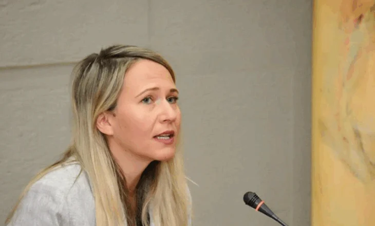 Anuela Ristani reagon ndaj emisionit investigativ: Fëmijët e mi nuk janë target për shantazh, kjo nuk është gazetari, por përndjekje