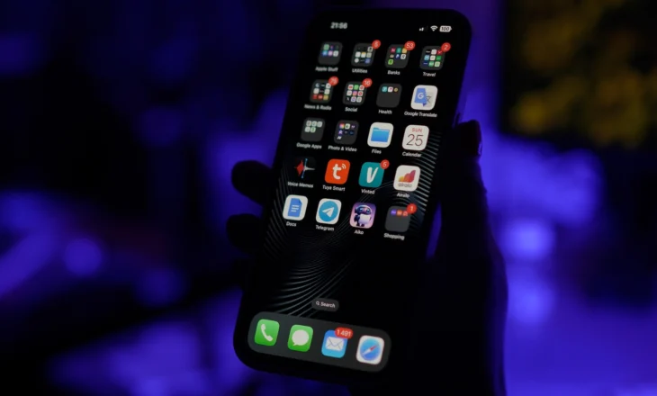 Apple mbyll një dobësi sigurie në iPhone shfrytëzuar për sulme nga spyueri i Paragon