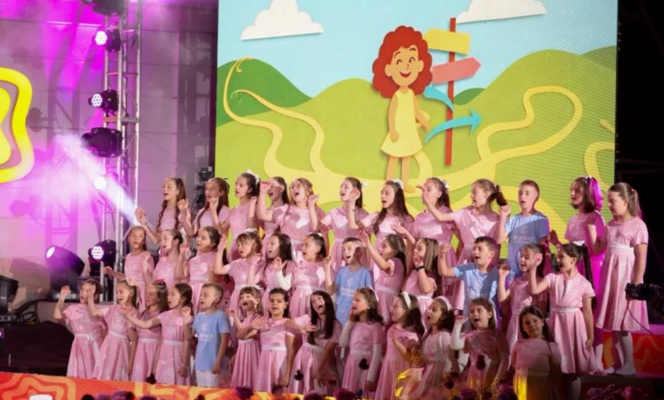 Atmosferë fantastike në Festivalin e Këngës për Fëmijë në Shkodër