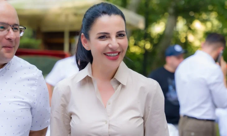 Balluku: Në Mbrostar dhe Libofshë, në turin e falenderimeve për ata që na mbështetën e punuan për fitoren