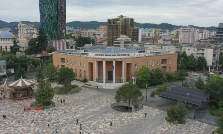Banka më e vjetër e Turqisë, gati të hyjë në tregun shqiptar