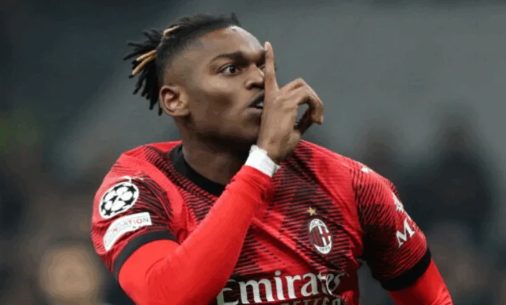 Bayern dhe Napoli në “luftë” për Leaon, Milani bën lëvizjen e radhës