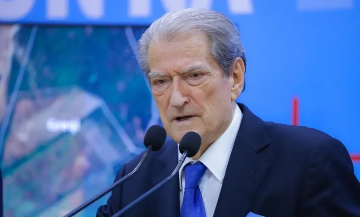 Berisha akuzon Ramën: Bleu mijëra vota në këmbim të lejeve për 1 miliard rrënjë kanabisi