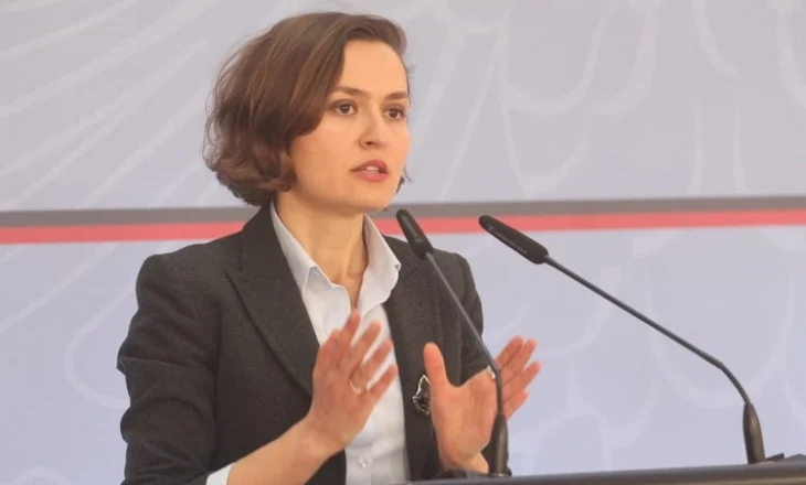 Besa Shahini zyrtarisht kandidon për kryetare të Prishtinës në zgjedhjet lokale