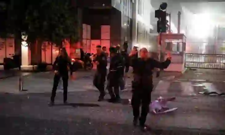 Bilanc i rënduar në Tel Aviv – Raketat balistike të Iranit plagosin dhjetëra persona, ja si paraqitet situata në spitale