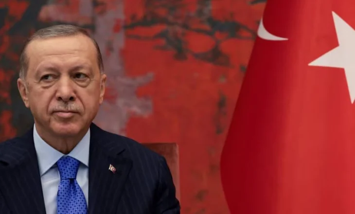 Bisedimet Rusi-Ukrainë, Erdogan: Uroj të presim Putinin, Zelenskyn dhe Trumpin
