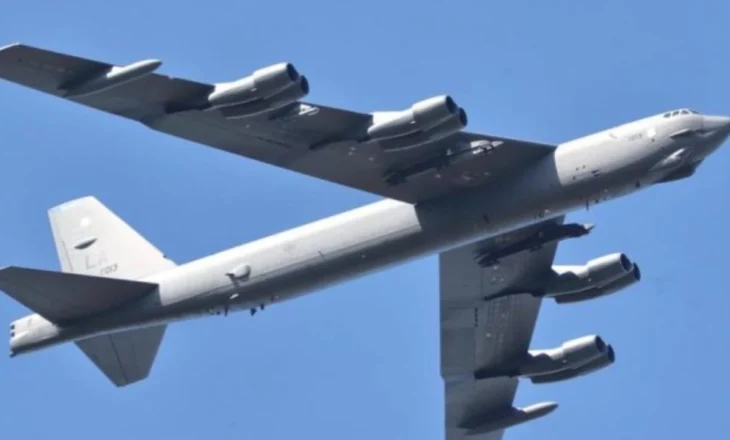 Bombarduesit amerikanë mbërrijnë në bazën e Diego Garcias