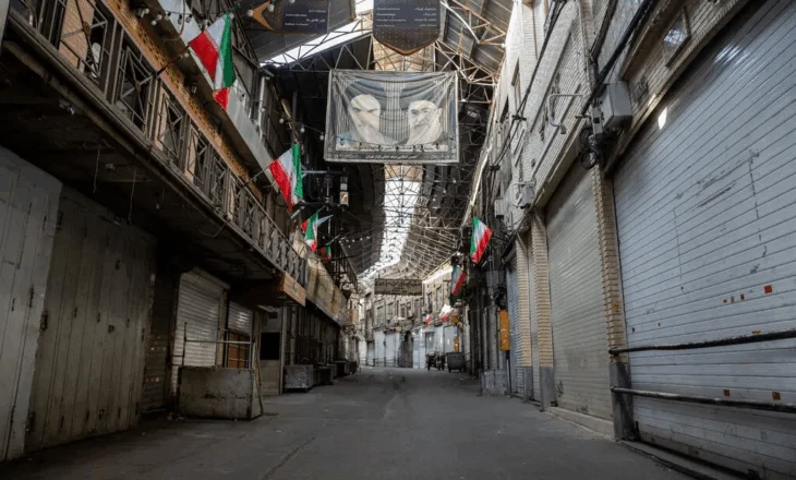“Bombat njëra pas tjetrës apo diplomacia”, cili do të jetë vendimi i Trump për Iranin