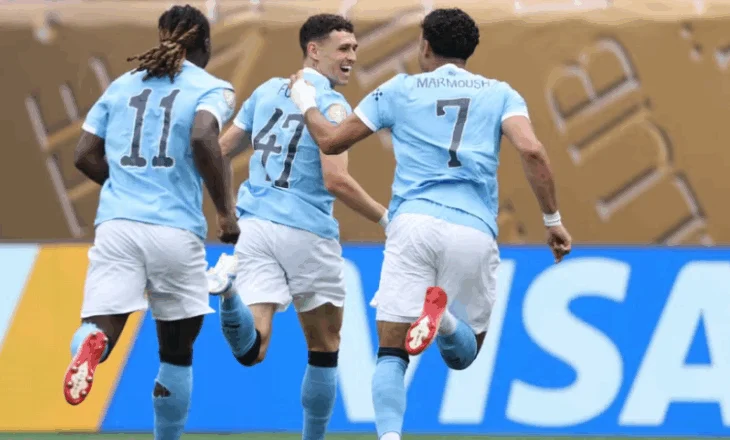 Botërori i klubeve, Manchester City e nis me fitore