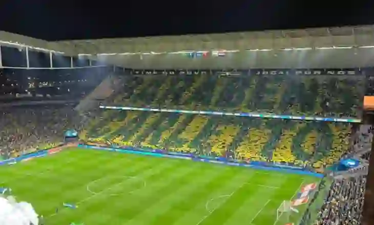 Brazili në Botëror, ja surpriza që tifozët e Seleçao i bënë trajnerit Ancelotti për ditëlindje