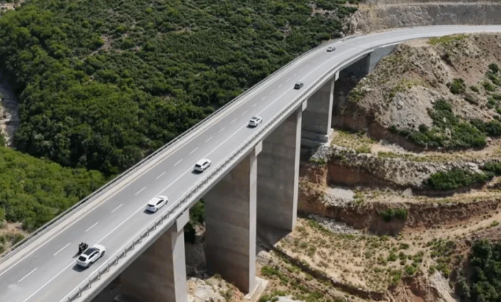 Bypass-i i Vlorës dhe atraksionet turistike/Rama publikon pamjet e aksit prej 29 km